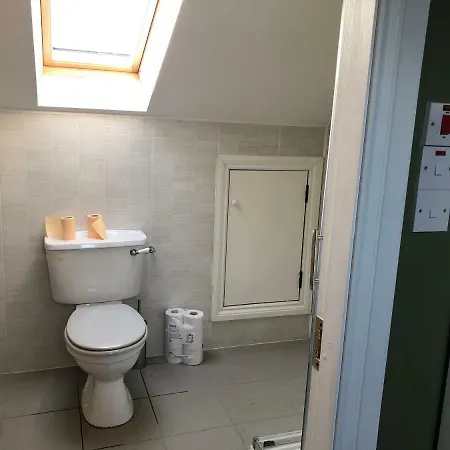 شقة Tralee